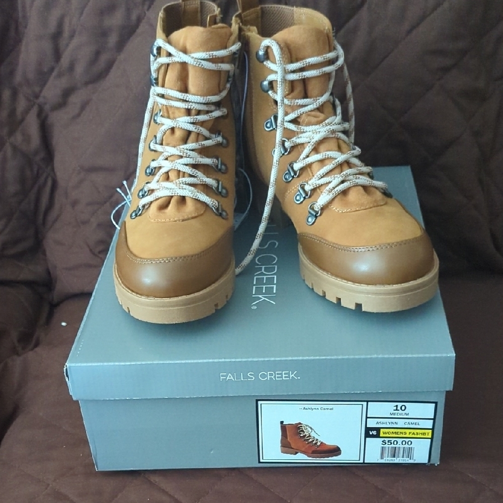 Falls Creek Men's Tan Boots